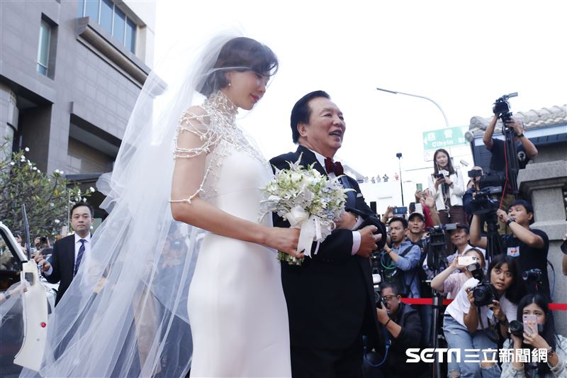 林志玲和AKIRA世紀婚禮。（圖／記者林聖凱攝影）