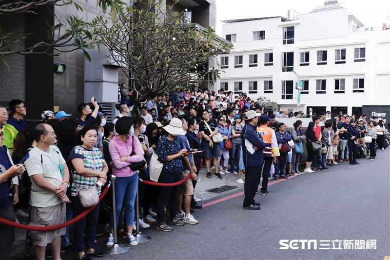 林志玲和AKIRA世紀婚禮。（圖／記者林聖凱攝影）