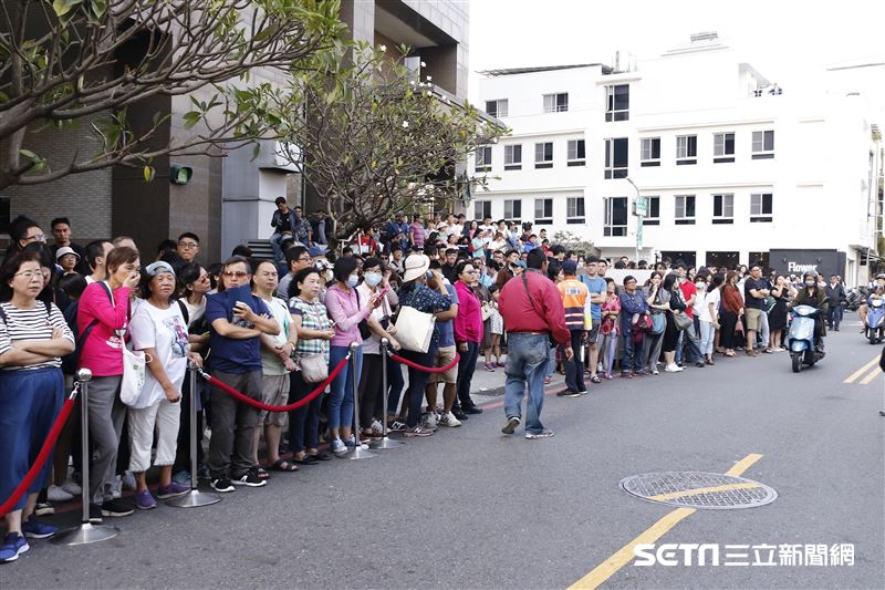 林志玲和AKIRA世紀婚禮。（圖／記者林聖凱攝影）