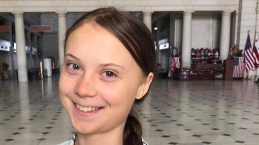 挺加薩船隊遇無人機阻撓　環保少女回應了