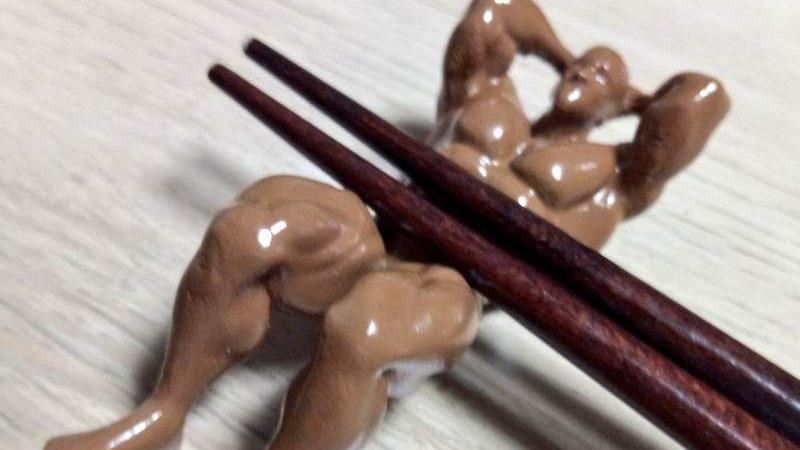 肌肉男筷架爆紅！用他的雄風撐起這…
