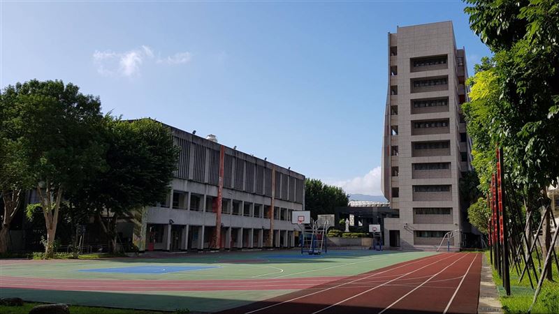 崇光女中走入歷史！改崇光中學招男生