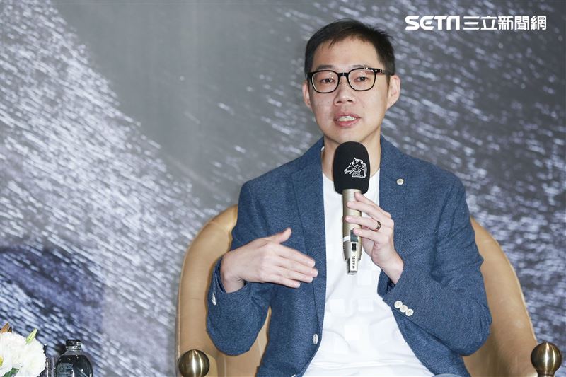 金馬電影《夕霧花園》記者會導演林書宇。（圖／記者林士傑攝影）