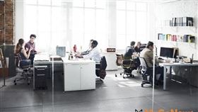 辦公場所需求變化，前衛與現代的裝修風格備受青睞，仲量聯行發佈亞太區裝修成本最新指南（圖／資料照）