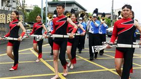 嘉義市,南興國中,制服換裝挑戰,創意宣傳,管樂節(圖/嘉義市政府提供)中央社