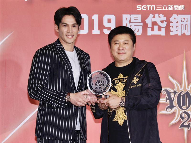 胡瓜出席陽岱鋼返台記者會。（圖/記者林聖凱攝影）