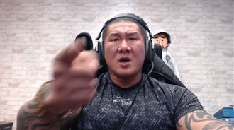 不畏打壓力挺國軍！館長：我會守信