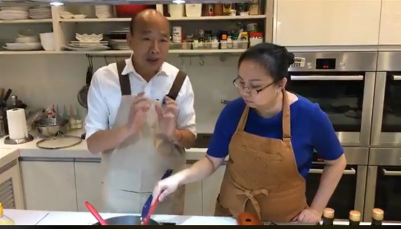 韓國瑜做菜這點被罵翻！網紅慘被退讚