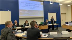 台瑞智庫,美中貿易,凸顯,台灣,重要角色(圖/圖駐瑞士代表處提供)中央社