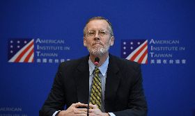 酈英傑發表演說　聚焦美台人民關係