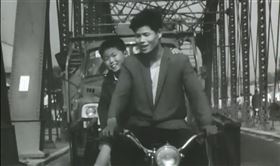 台北之晨,林強,陳家輝,重新演繹,重訪(圖/空總台灣當代文化實驗場提供)中央社