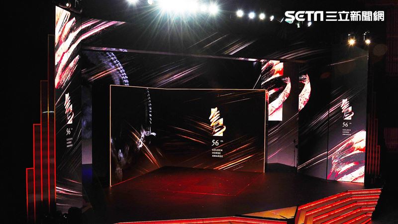 華麗旋轉式舞台！金馬獎氣勢磅礡