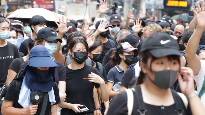 緊急法與禁蒙面法違憲　港府提上訴