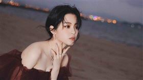 歐陽娜娜,金雞獎（圖／翻攝自歐陽娜娜工作室微博）