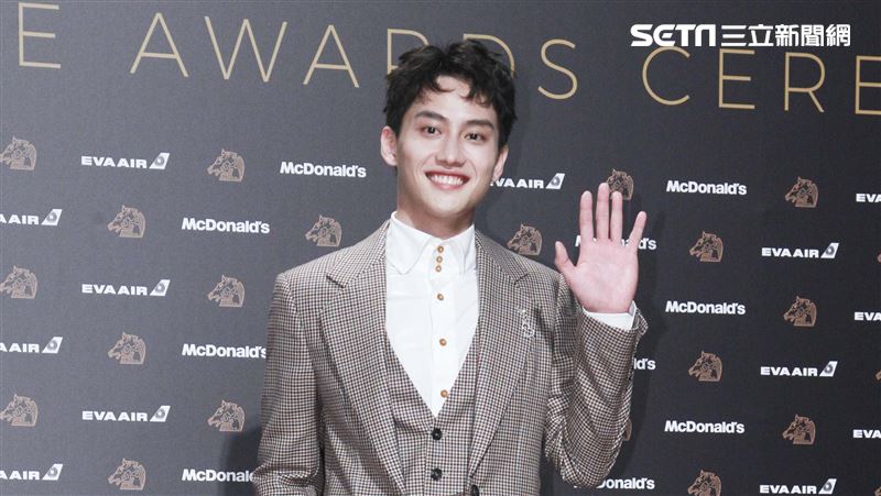 紅毯最鮮肉組合！范少勳兄弟都是哭包