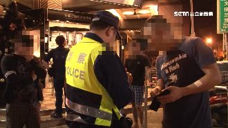 男持玩具槍開嗆　示威不成反被奪槍逃