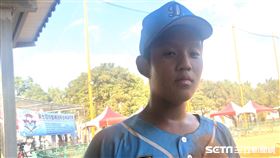 ▲身高183公分的曹以諺身材遠超同齡少棒球員。（圖／記者黃泓哲攝影）

