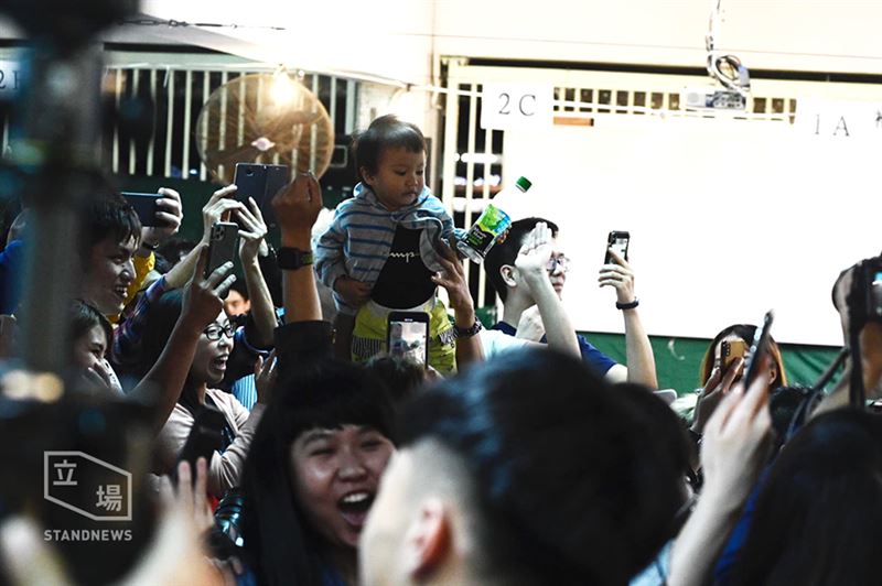 龍應台：港泛民大勝實質意義「公投」
