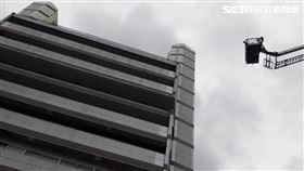 台北市萬華區仁濟醫院發生火警（翻攝畫面）