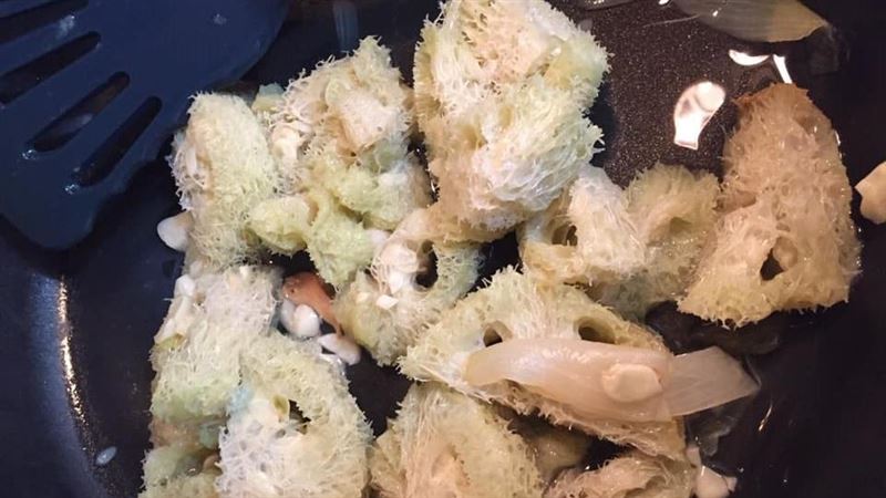 她曬爸爸愛心料理　網吐血：準備洗胃