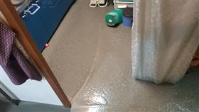 爆怨公社,水泥,地板,排水,板模