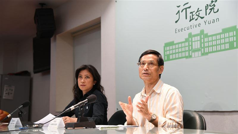 韓陣營控政策抄襲　政院反嗆未做功課