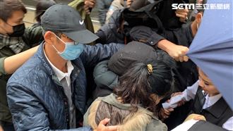 試駕特斯拉墜橋亡　死者報驗家屬哭慘