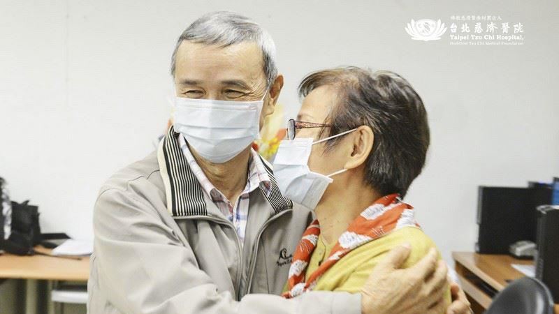 她捐腎救尪！住院十天成最棒結婚紀念