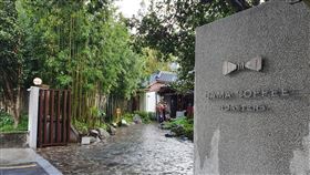 本土咖啡cama開旗艦店  拚品牌升級cama cafe近期斥資新台幣3000萬元，在陽明山開設品牌首家旗艦店CAMA COFFEE ROASTERS「豆留森林」。中央社記者江明晏攝  108年11月26日