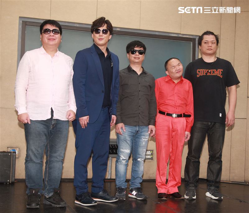 蕭煌奇演唱會結束後將和「全方位樂團」同遊日本迪士尼樂園。（記者邱榮吉/攝影）