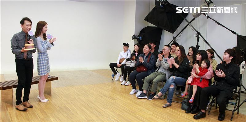 陳子玄29歲生日，來「安安大明星」一起與粉絲慶生派對。（記者邱榮吉/攝影）