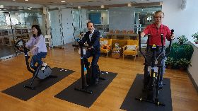 國資圖打造快閃健身房　開創閱讀新風貌