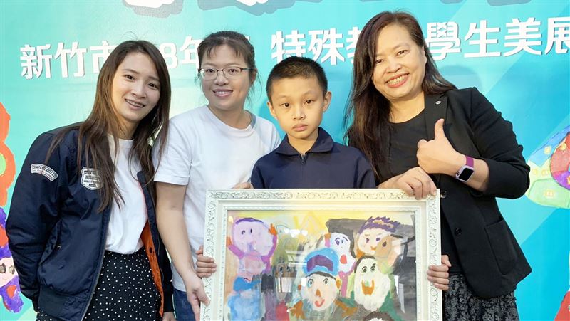 特教生王宏嘉　獲美術比賽繪畫類首獎
