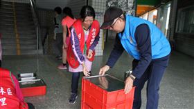 新北市,剩食,再利用,愛心餐,送餐,獨居老人(圖/中央社)