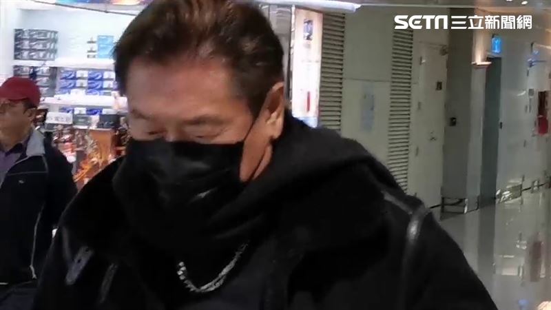高以翔回台ok！親爸機場回應惹淚崩
