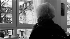 性侵,Michael Paton Jr.,美國,安養院,老人癡呆,失智,洗澡,重刑,看護,長照 圖／翻攝自Pixabay　https://goo.gl/Tcphjf