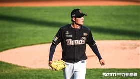 旅韓台灣投手NC恐龍王維中。 （圖／記者林敬旻攝）