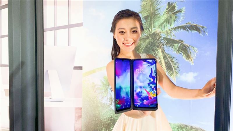 LG新機登台！雙螢幕新招成拍照救星