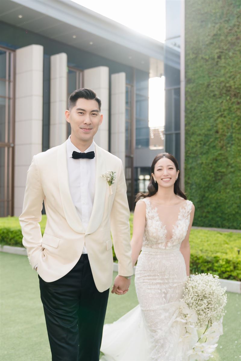 毛加恩羅雯婚紗照（傑星提供）