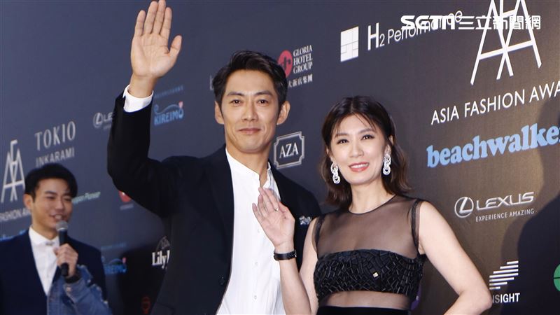 賈靜雯又瘦了⋯中空裝合體反町隆史！