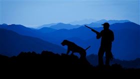 美國,威斯康辛,鹿,打獵,104歲,獵人。(圖/Pixabay)