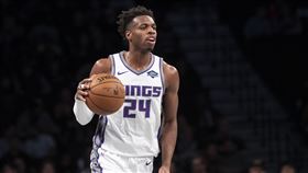 ▲希爾德（Buddy Hield）追平上籃，助國王中止金塊6連勝。（圖／美聯社／達志影像）