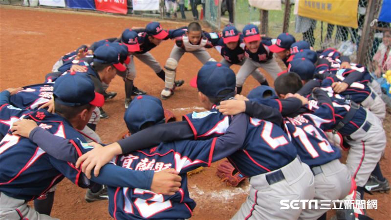 關懷盃／外野再見雙殺　三星3年2冠