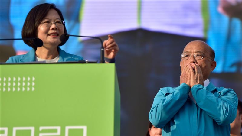 小英為何不發緊急命令？苦苓曝真相了