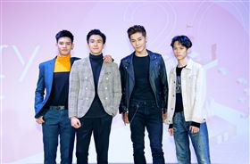 宋緯恩、黃雋智、張瀚元、劉韋辰。（LINE TV提供）