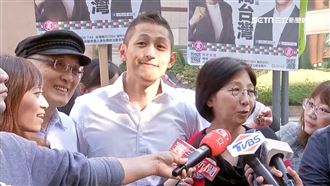 「帥不帥不重要！」吳怡農母站台挺兒