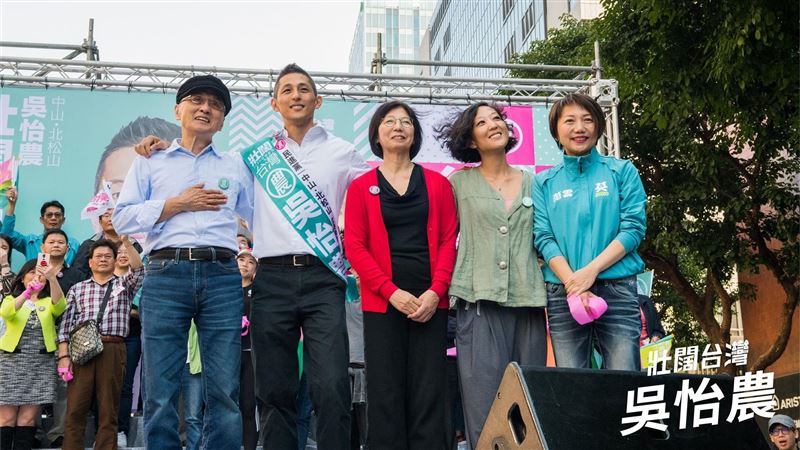 蔣經國害父親沒工作？　吳怡農提證據