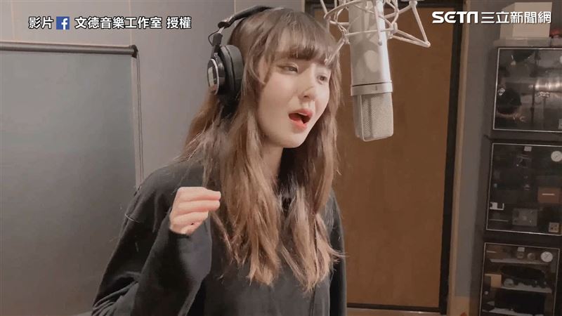 正妹配唱《冰雪2》　網：人美聲圈粉