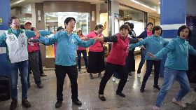 賴清德南投助選　鬧區跳菜頭粿舞