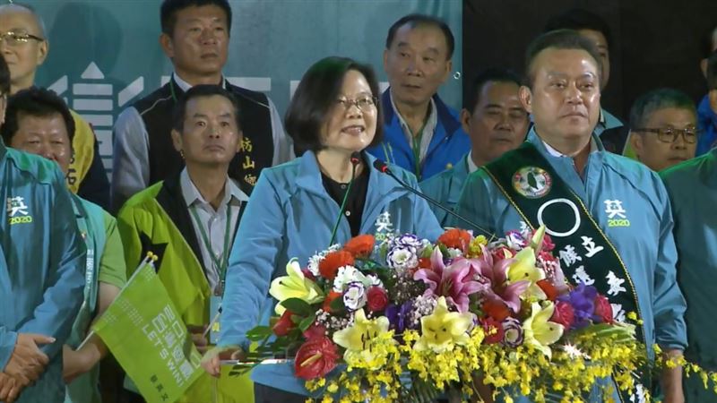 回屏東輔選！蔡英文：南台灣要先贏